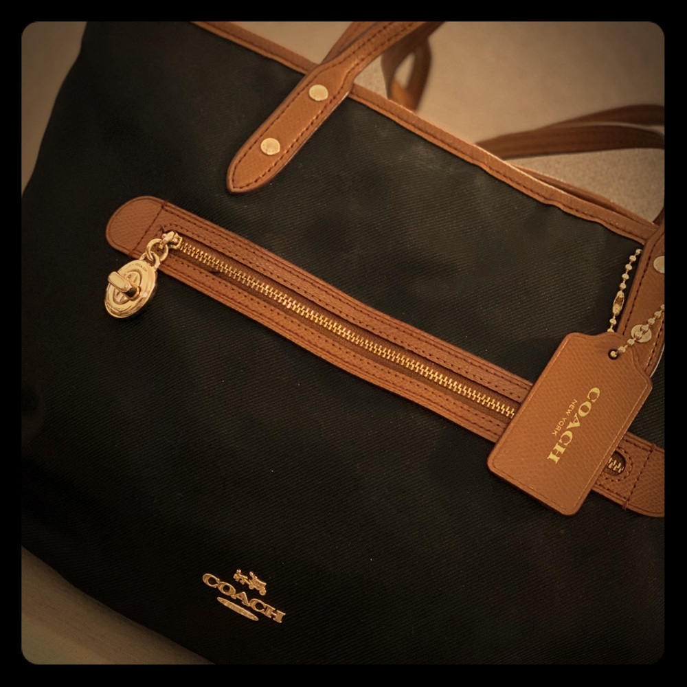 Coach canvas carry - all with matching wristlet